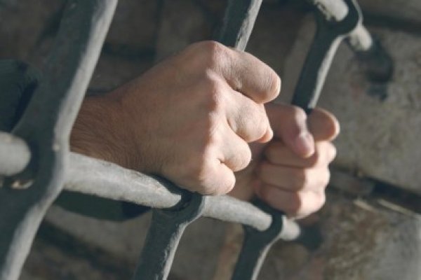 Condamnat la închisoare pentru tentativă de omor